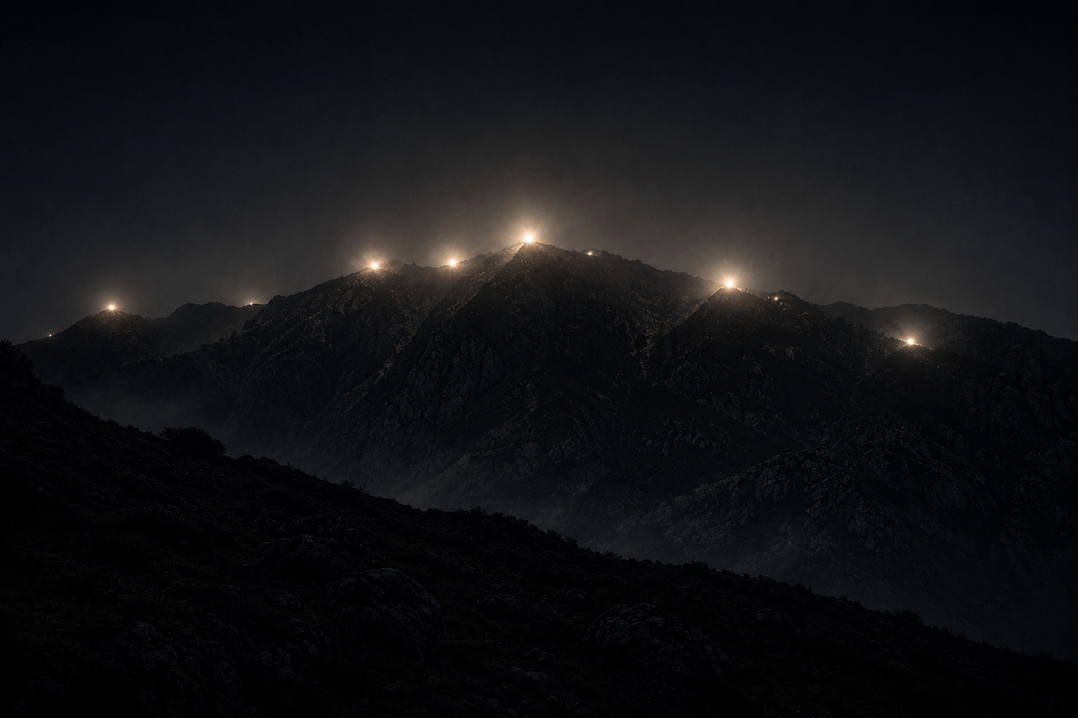 Lights in the Mountains — Northern Ridge